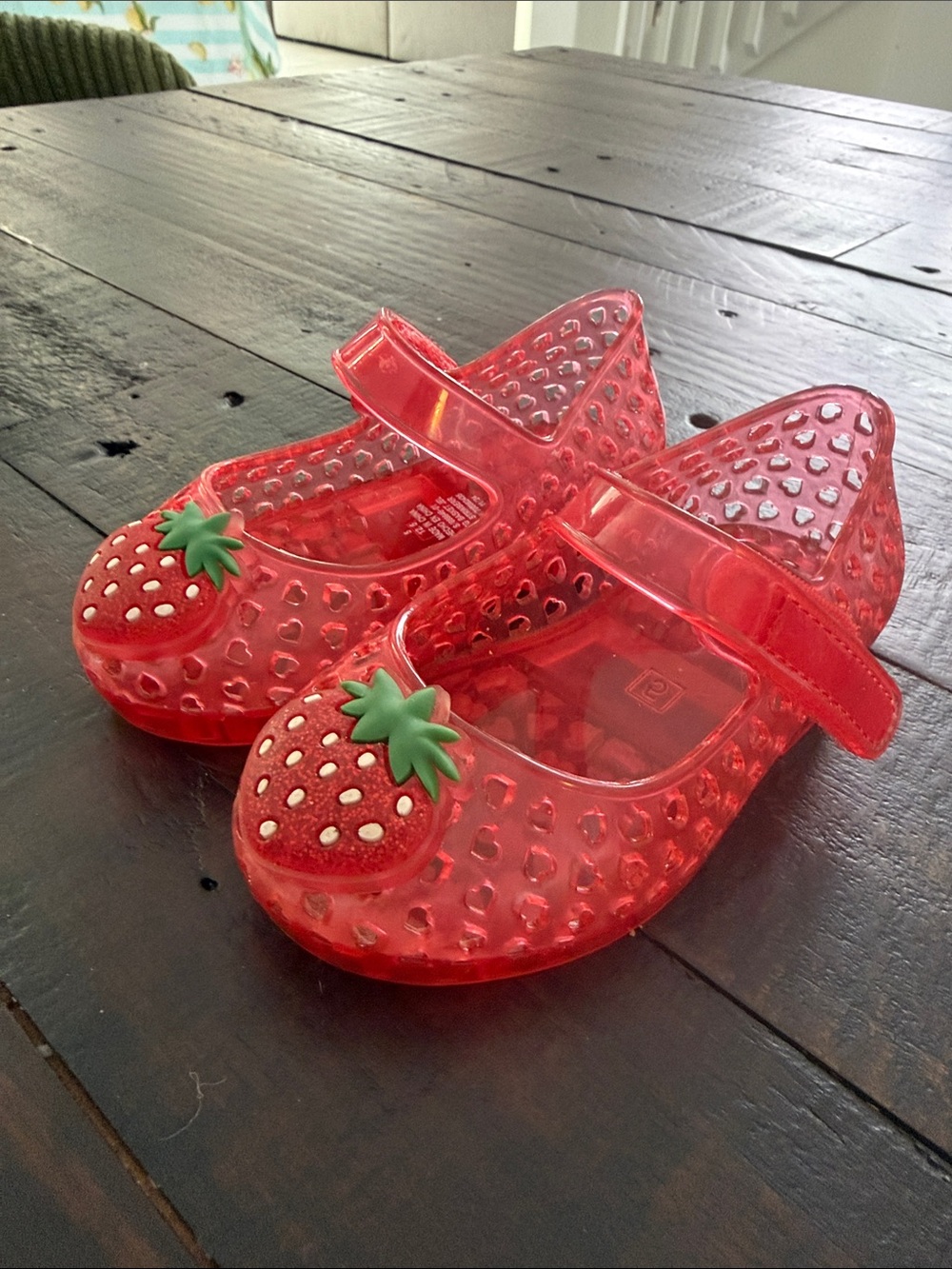 Girls' Old Navy Red Strawberry Jelly Mary Jane Shoes (berry scented!)
